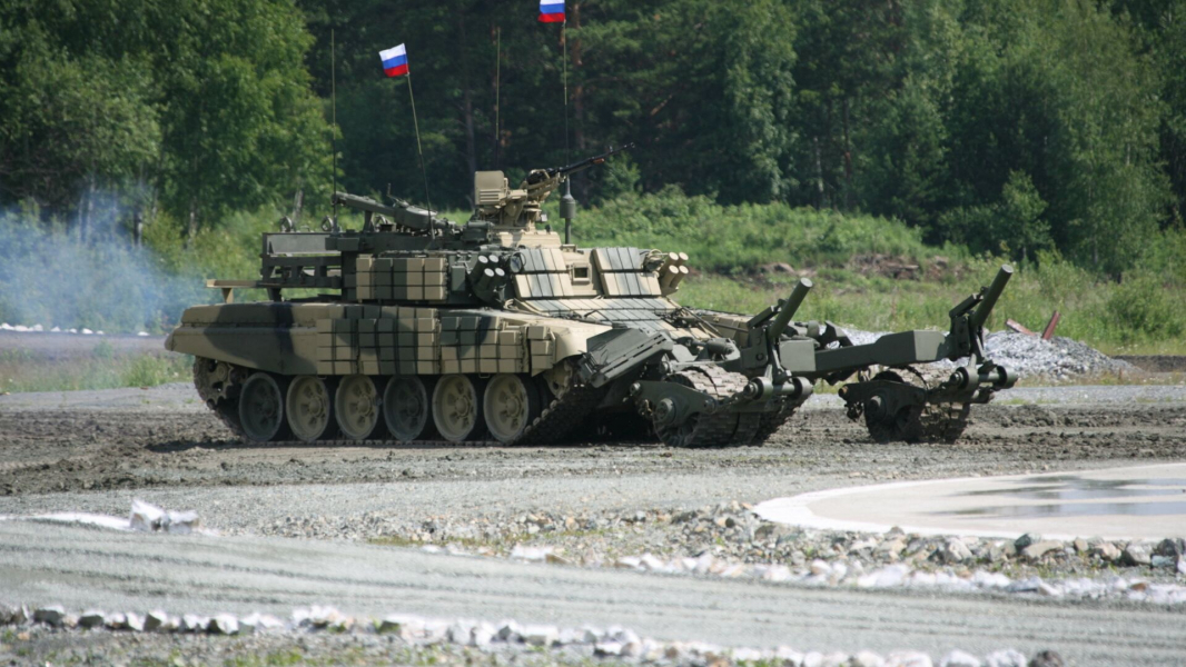 "Ростех" рассматривает создание беспилотного комплекса разминирования "Вепрь" "Ростех" рассматривает создание беспилотного комплекса разминирования "Вепрь"